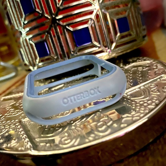 SOLD!!! Otterbox Exo Edge Case for Apple Watch ⌚️ 44mm - Blue - Picture 5 of 6